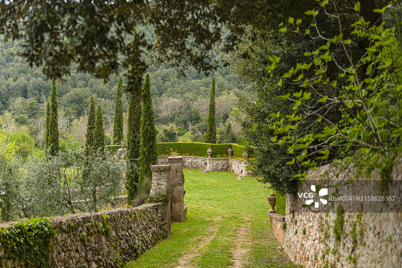 托斯卡纳切蒂纳莱别墅花园图片素材