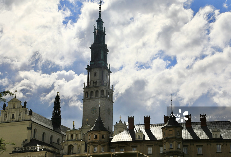 琴斯托霍瓦黑色圣母教堂尖塔图片素材