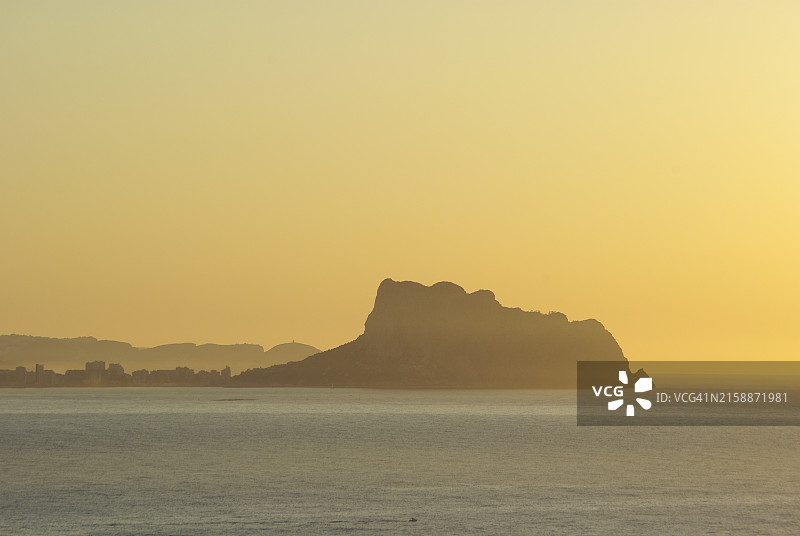 伊法克岩轮廓（西班牙卡尔佩）图片素材