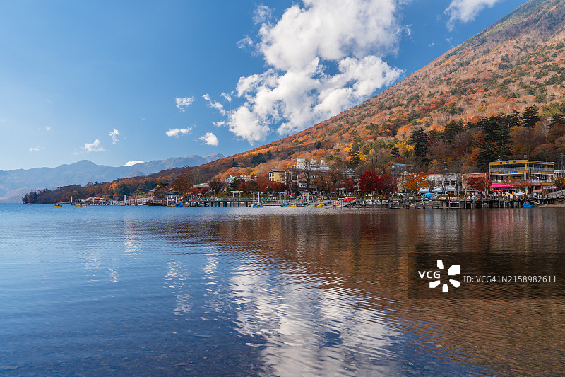 栃木县日光国家公园中禅寺湖风光图片素材