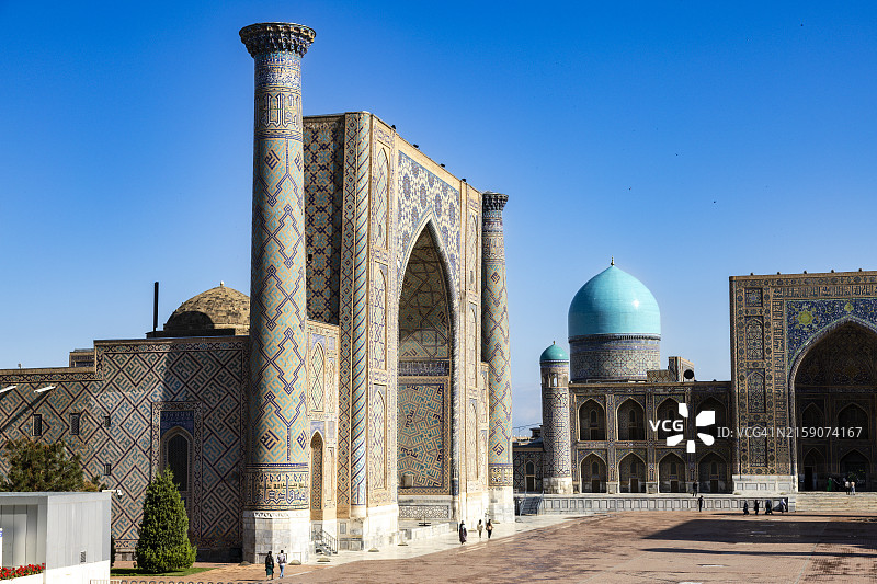 撒马尔罕的伊斯兰学校外墙图片素材