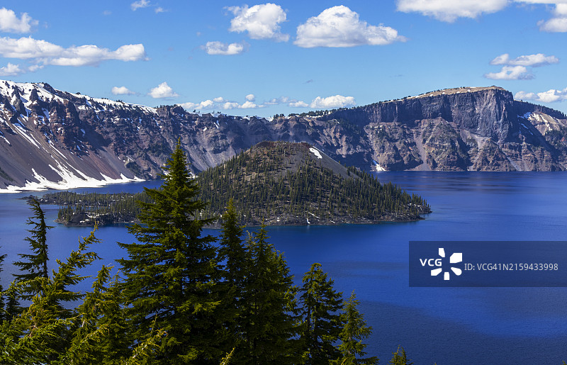 2024 06 09 火山口湖和巫师岛040图片素材