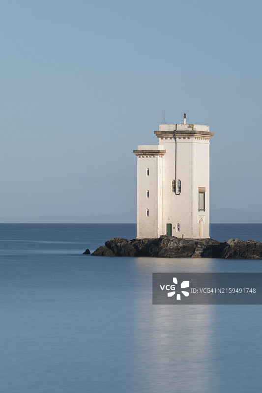 英国苏格兰艾莱岛的卡莱格法达灯塔图片素材
