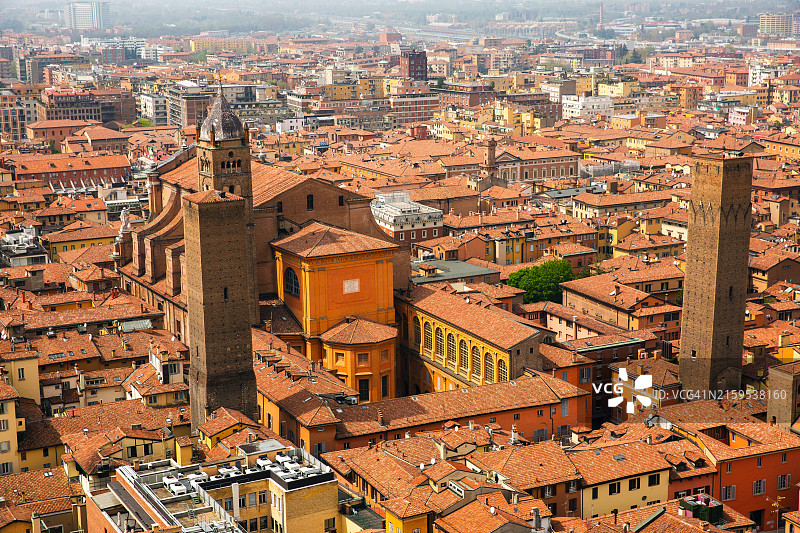 从双塔看到的博洛尼亚全景图片素材