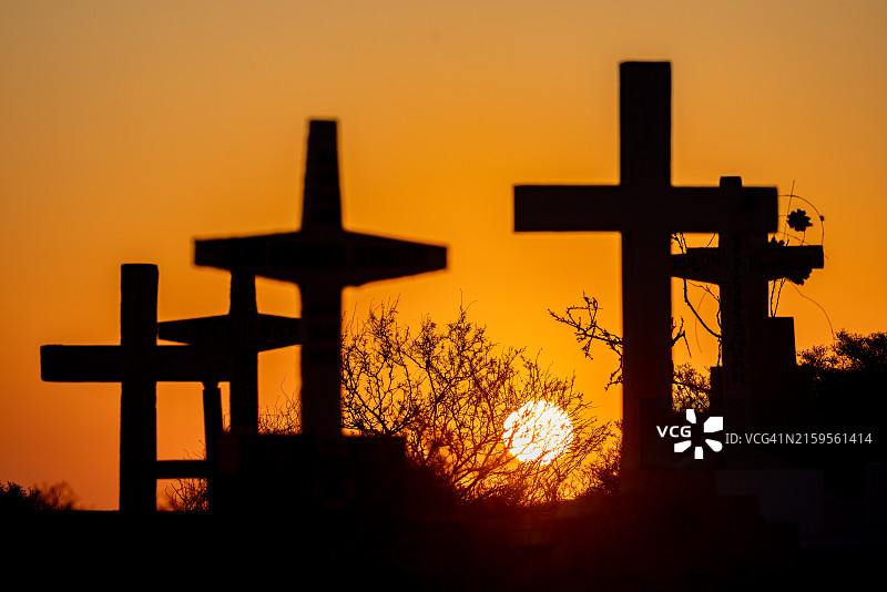 墓地日落图片素材