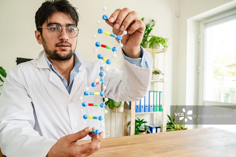 工作中科学家图片素材