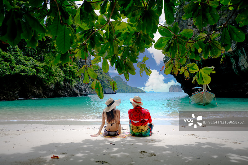 幸福岛上的夏天图片素材