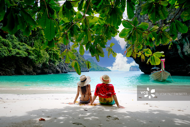 幸福岛上的夏天图片素材