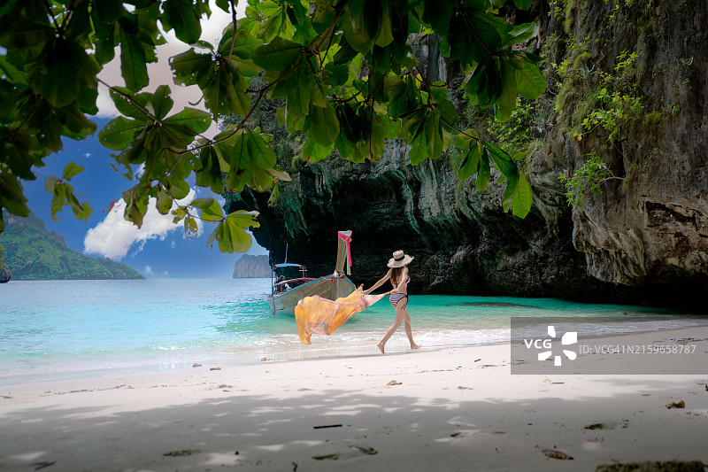 幸福岛上的夏天图片素材