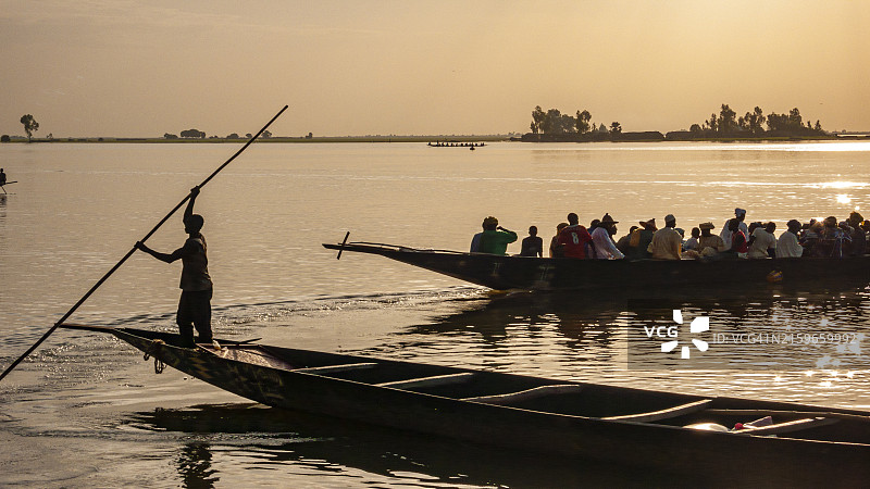 马里莫普提的尼日尔河风光图片素材