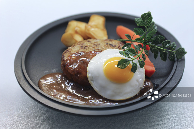 荷包蛋汉堡牛排美食模型图片素材