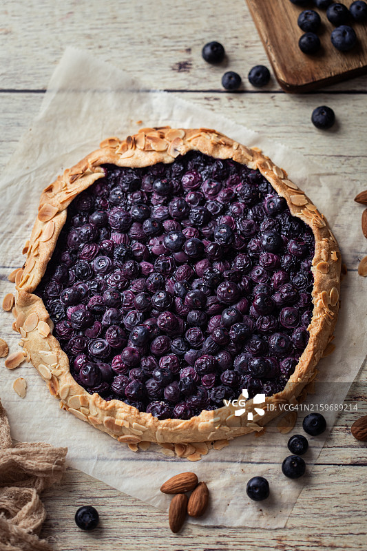 自制蓝莓杏仁馅饼图片素材