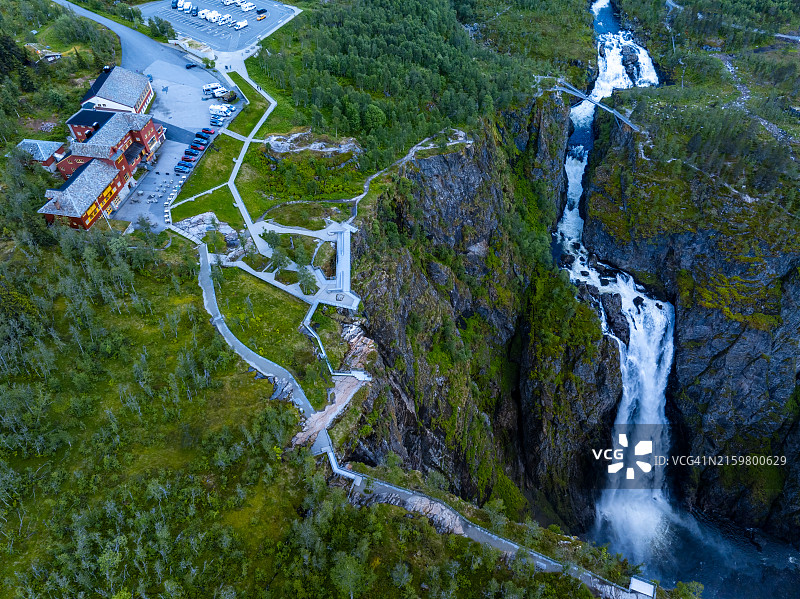 挪威艾德峡湾的沃灵斯福斯瀑布图片素材
