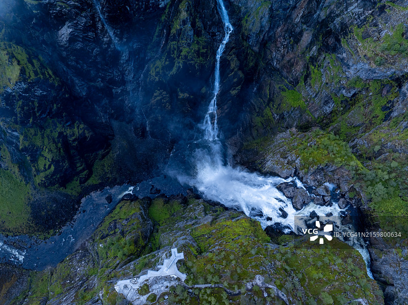 从上方看到的艾德峡湾沃林瀑布（挪威）图片素材
