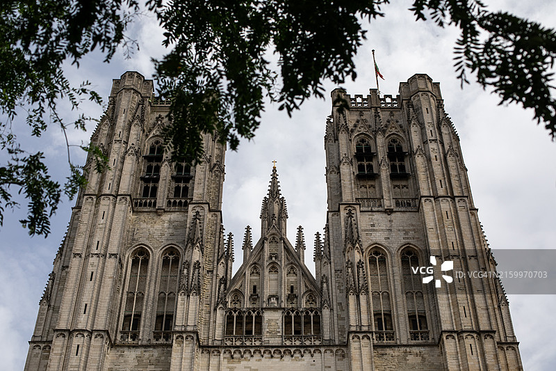 圣米歇尔和圣古都拉大教堂图片素材