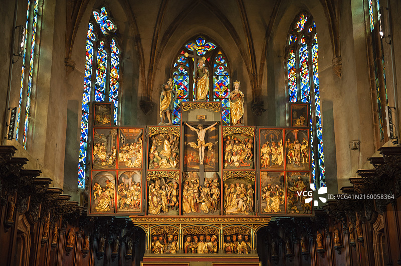 凯泽斯贝格圣十字教堂的后殿装饰图片素材