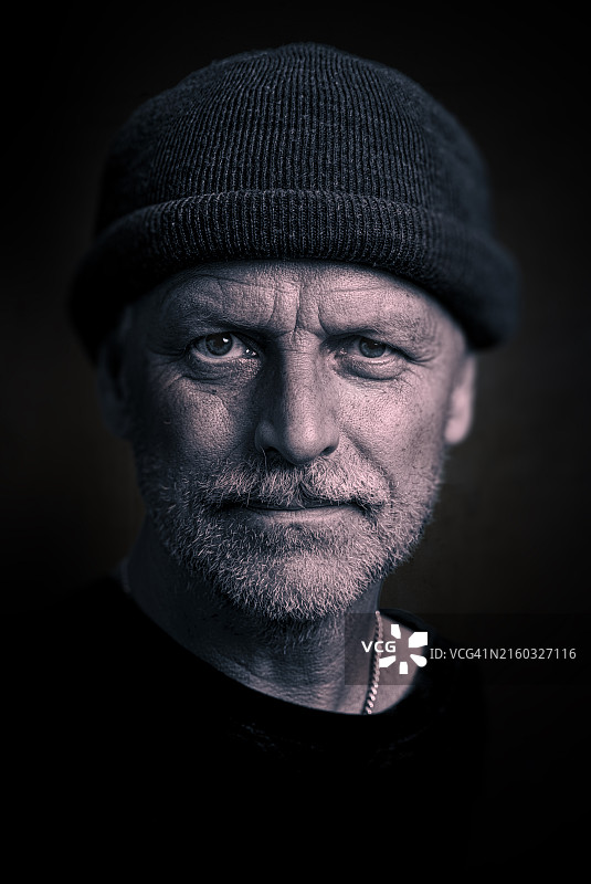 年长的白人男性图片素材