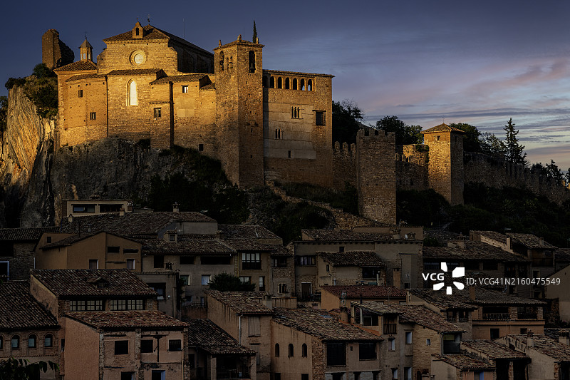 韦斯卡省阿尔克萨尔中世纪小镇图片素材