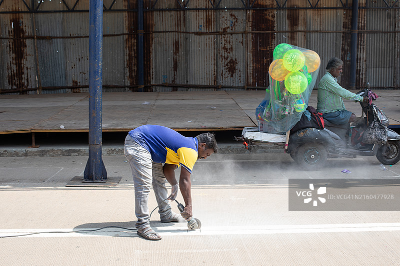 本地风情：本地海滨长廊的报道图片素材