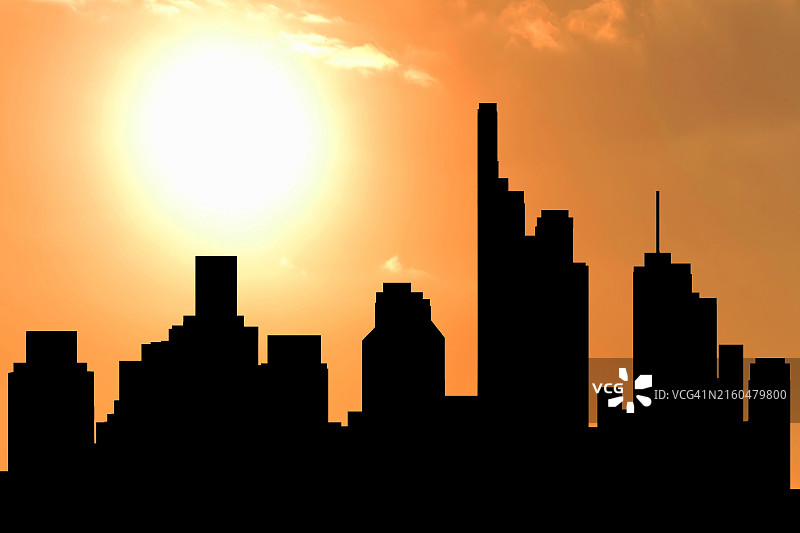 日落时分的法兰克福/美因河天际线轮廓图片素材