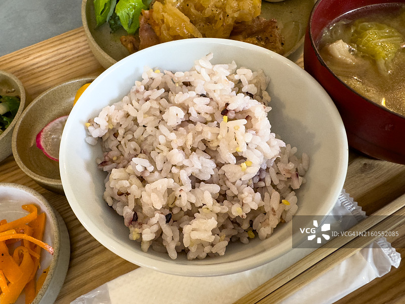混合谷物米饭图片素材