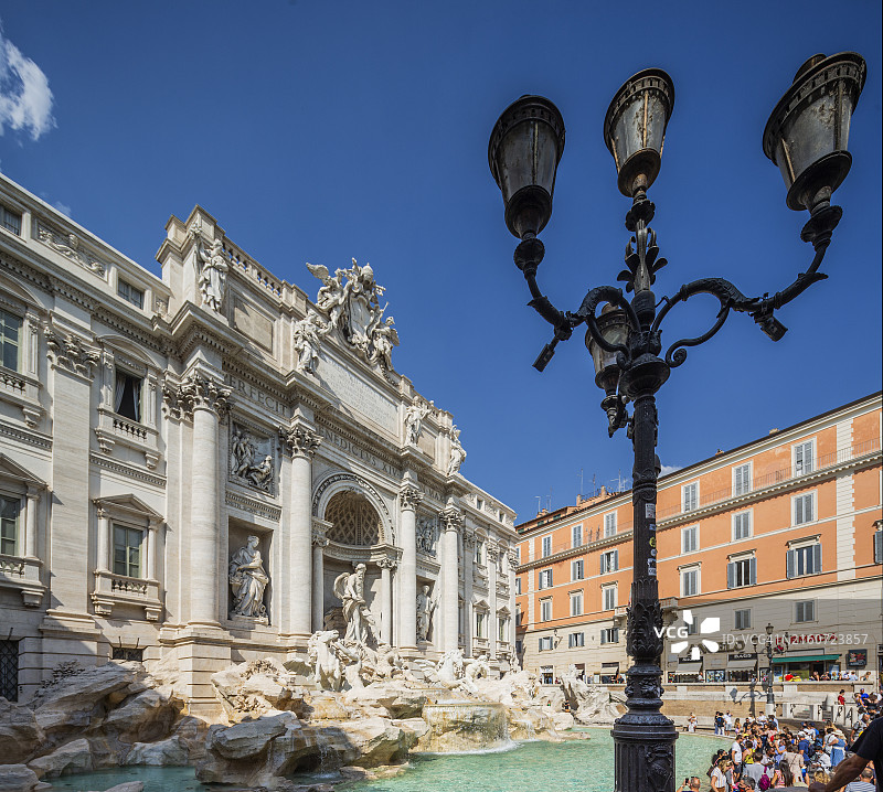 波利宫和特莱维喷泉图片素材