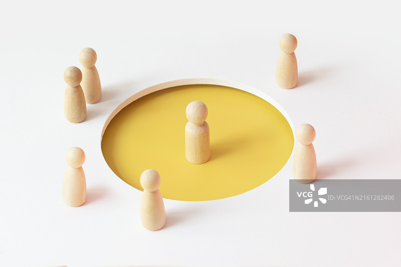 用小雕像挑选出来的概念静物图片素材