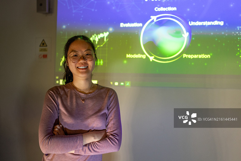 数据挖掘研讨会上的学生图片素材