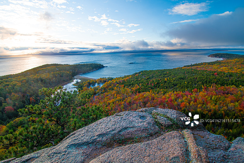 阿卡迪亚国家公园蜂巢小径徒步图片素材