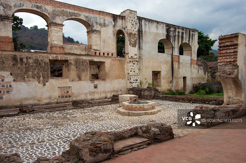 危地马拉萨卡特佩克斯省安提瓜圣克拉拉修道院和教堂图片素材