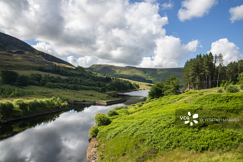 多夫石水库，英格兰大曼彻斯特格林菲尔德图片素材