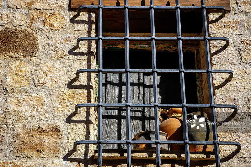 韦斯卡阿尔克萨尔中世纪古镇历史中心街道图片素材