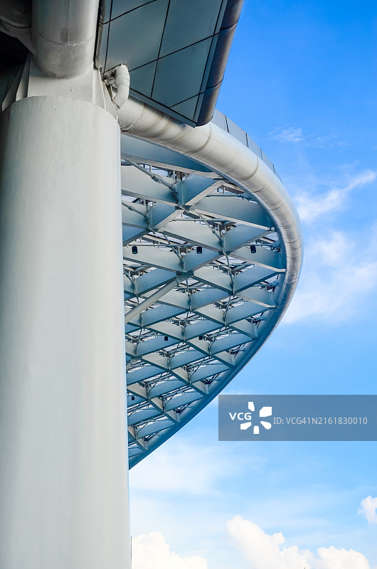 广州南站建筑墙面图案特写，中国广东省广州市番禺区图片素材