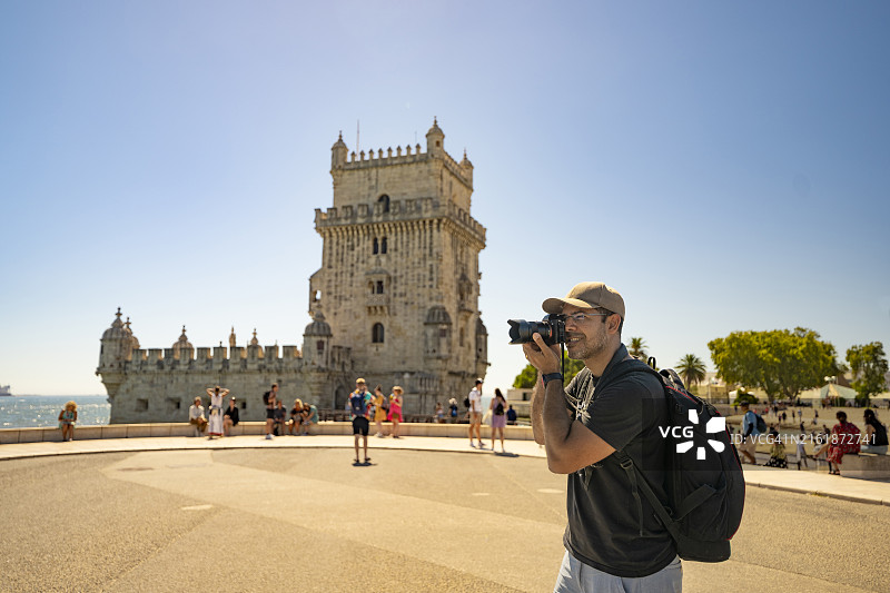 摄影师在贝伦塔图片素材