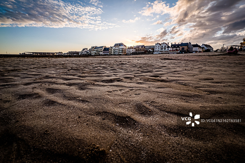 法国布列塔尼半岛基伯龙日落美景图片素材