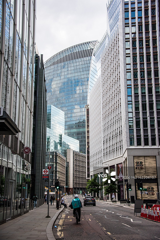 芬丘奇街20号大楼和伦敦城市天际线图片素材