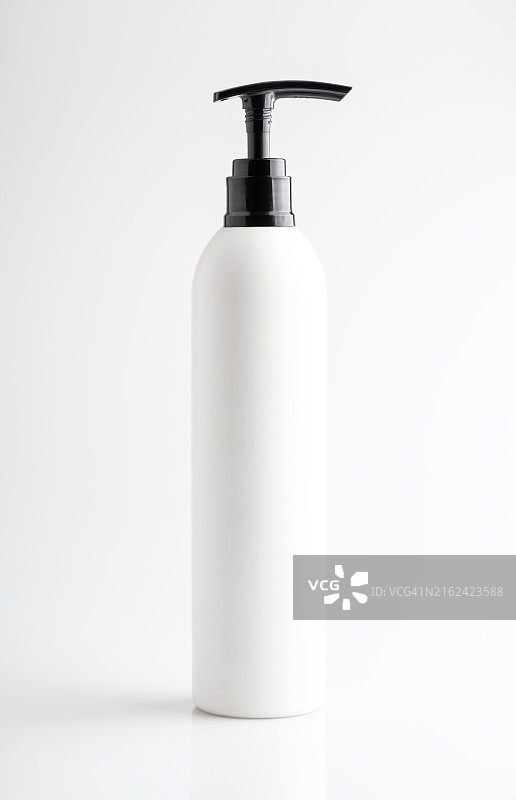 空白标签化妆品容器瓶产品样机图片素材