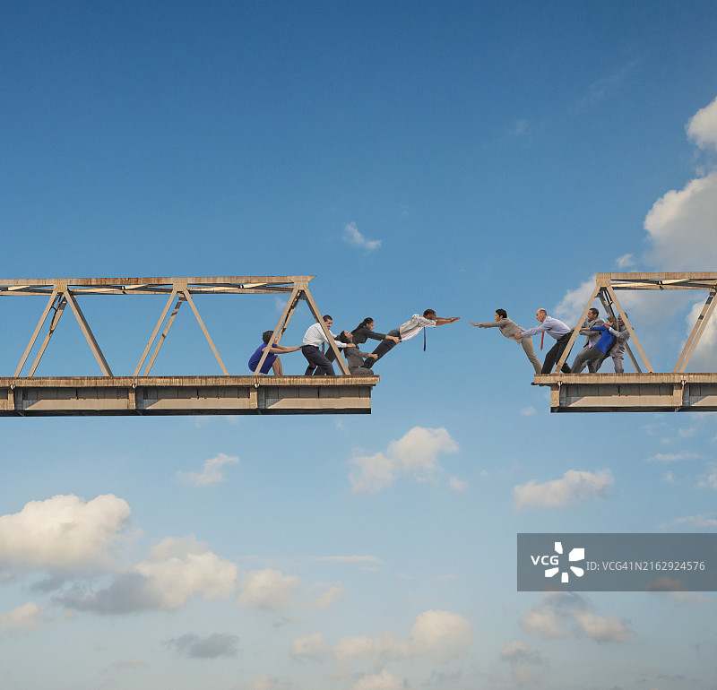 团队合作：弥合差距图片素材