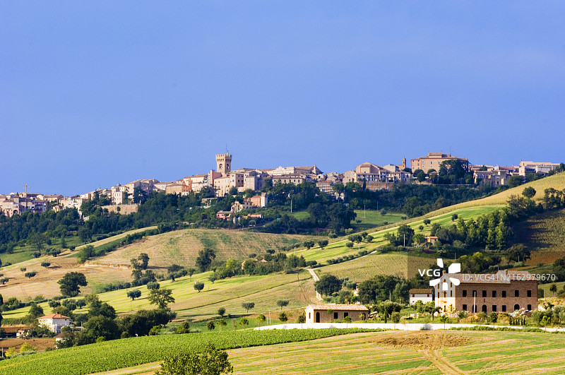 意大利马尔凯大区雷卡纳蒂风光图片素材