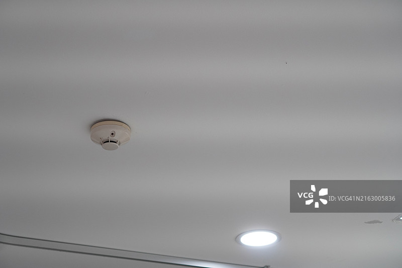 烟雾探测器图片素材