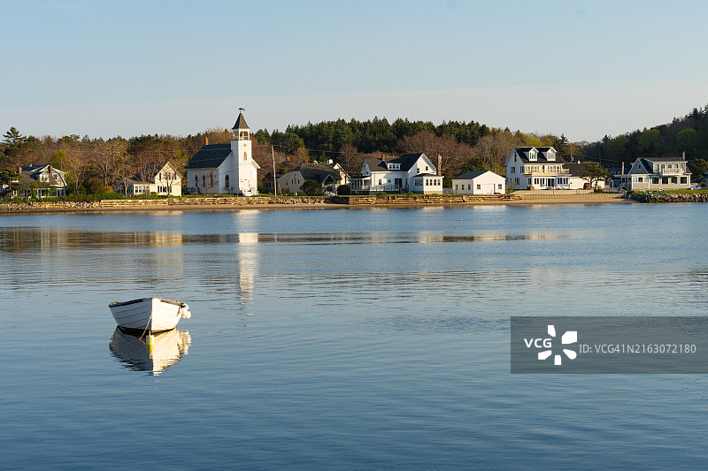 缅因州菲普斯堡风景海滨的日落图片素材