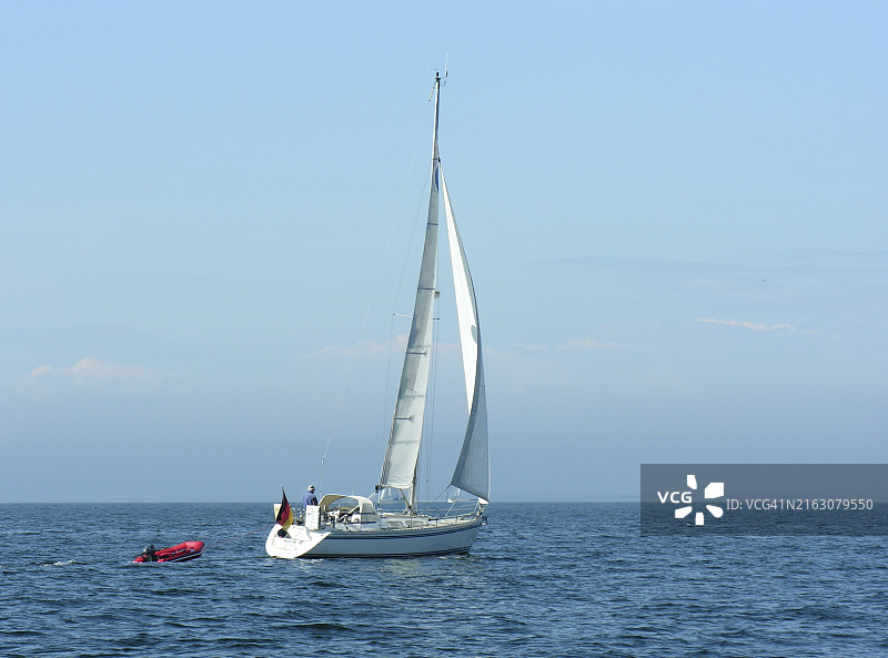 峡湾航行图片素材