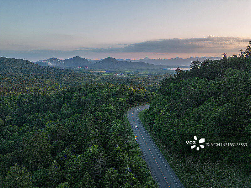 夏季北海道公路之旅图片素材