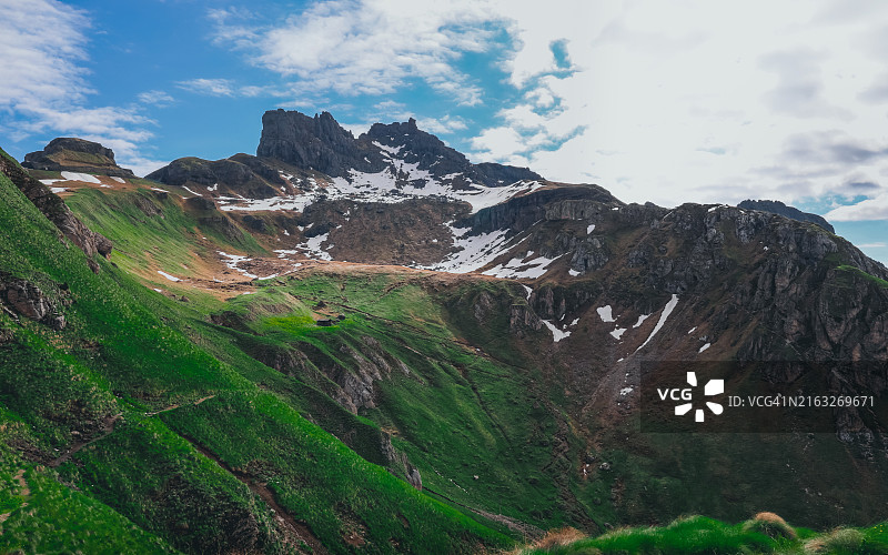 马尔莫拉达山脉的壮丽景色图片素材