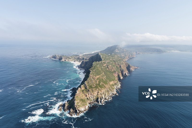 从直升机上拍摄的南非好望角著名开普角鸟瞰图图片素材