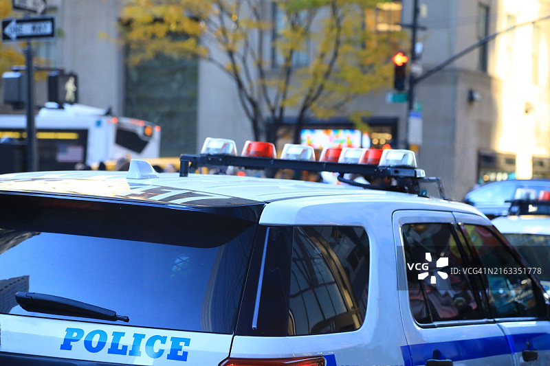 警用SUV车辆特写局部视图图片素材