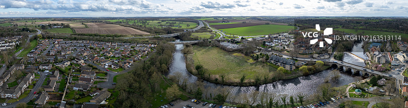 英国西约克郡韦瑟比集镇鸟瞰图图片素材