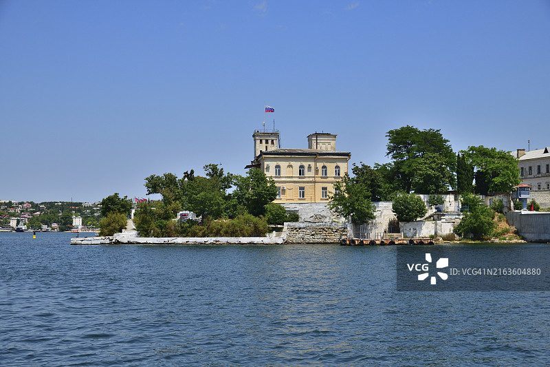 2019年7月3日，克里米亚塞瓦斯托波尔海军医院及“自由”号驱逐舰纪念碑图片素材