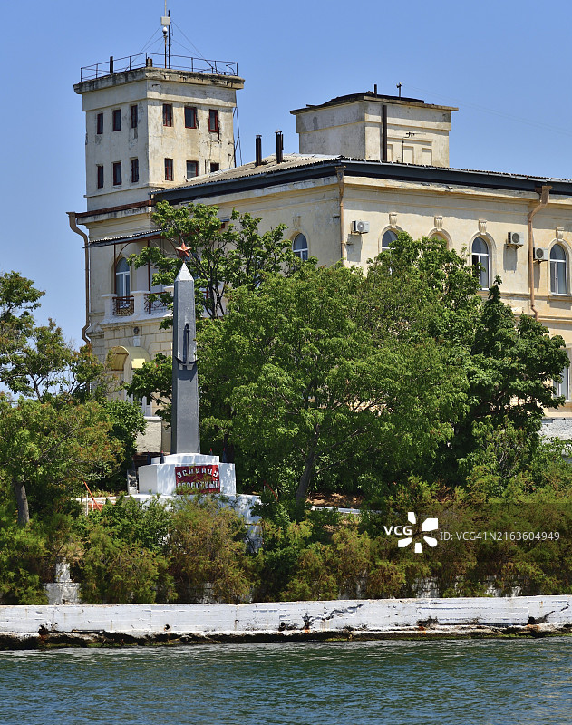 2019年7月3日，克里米亚塞瓦斯托波尔海军医院及“自由”号驱逐舰纪念碑图片素材