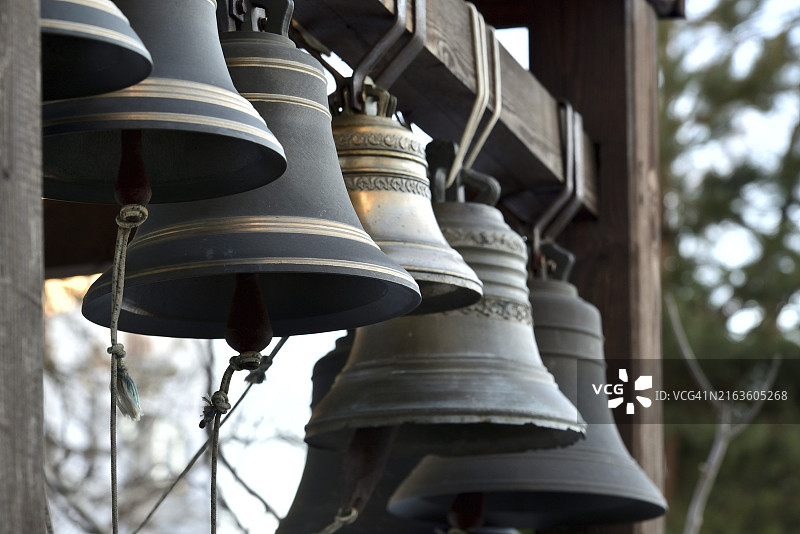 俄罗斯雅罗斯拉夫尔喀山少女修道院的钟图片素材